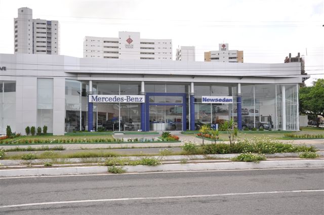 Newsedan é Ouro no programa Mercedes-Benz