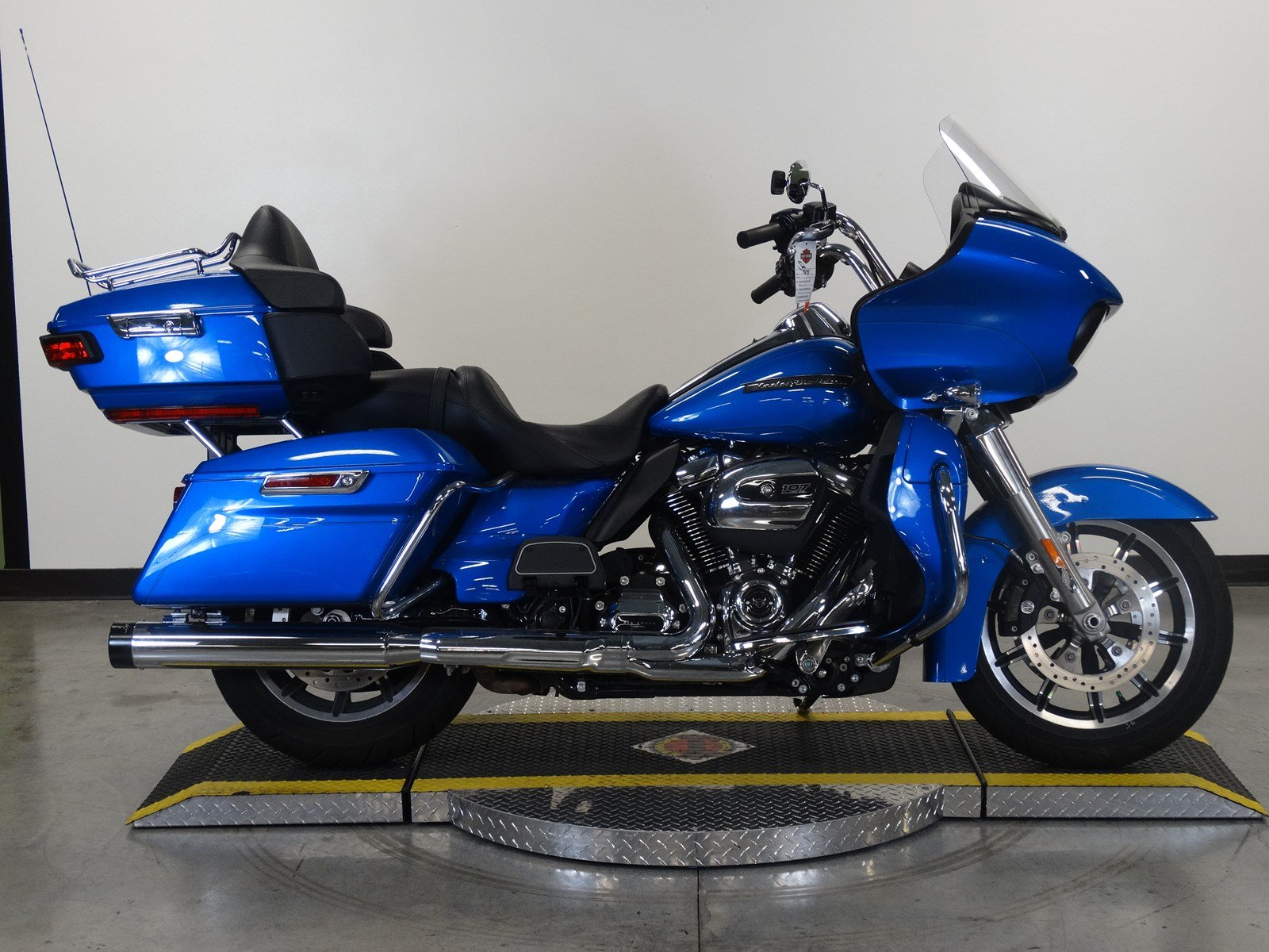 Newroad e Harley-Davidson com condições únicas para motos da família softail durante março