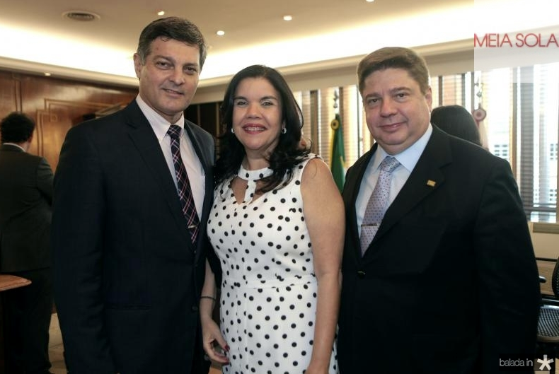 Cid Marconi toma posse como desembargador federal