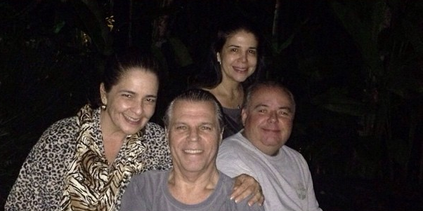 O clima de romance invadiu a casa de Giana e Cláudio Studart, em Guaramiranga