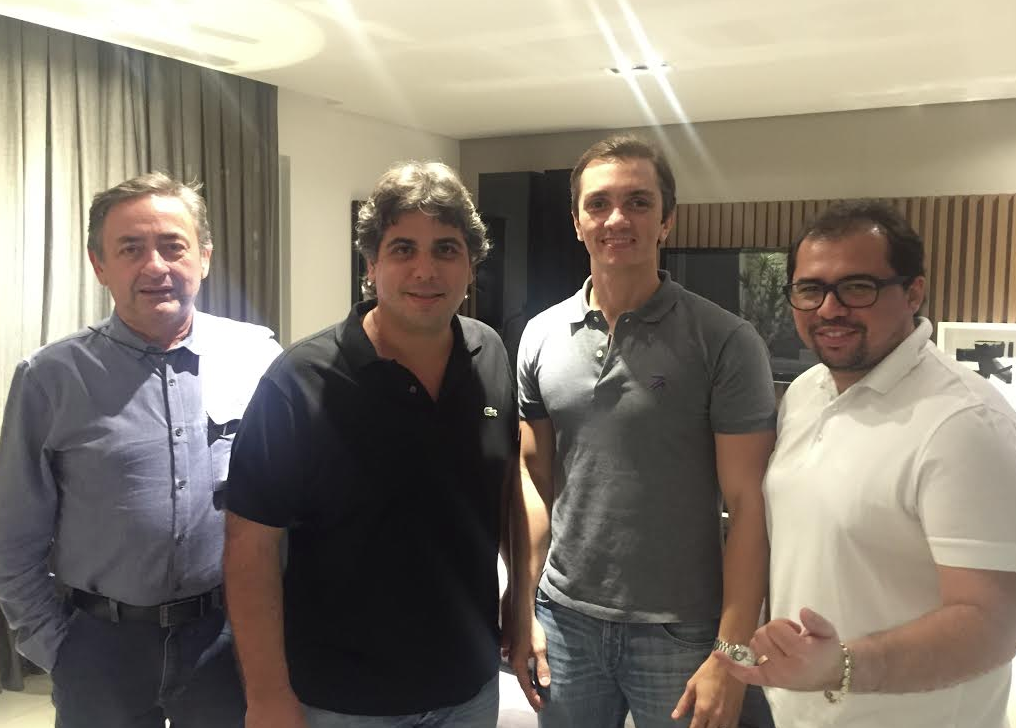 Xand aterrissa em novo segmento e inaugura restaurante nesta quarta