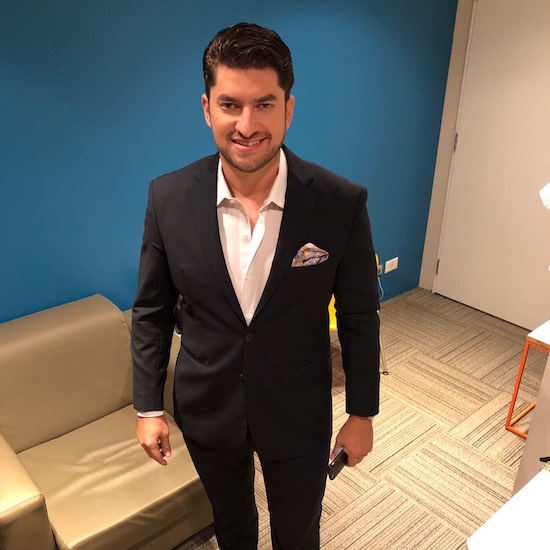 Paulo José encanta a plateia no palco do Domingão do Faustão