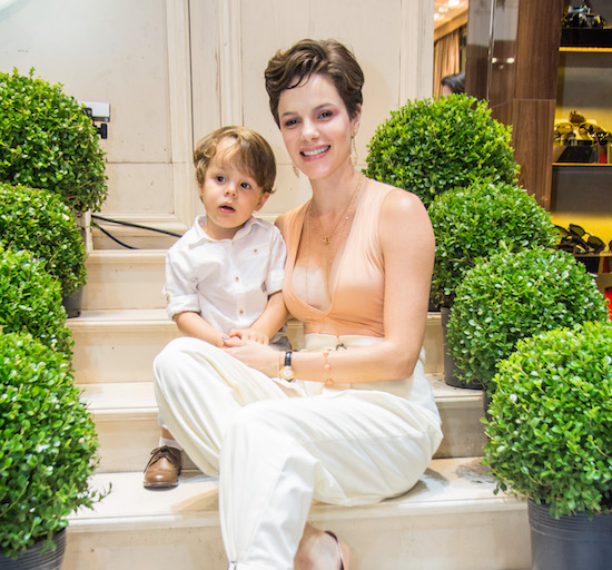 Paulinha Sampaio ganhou um presentão nesse dia das Mães. Qual?