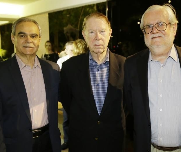 Curadores da exposição ‘Coleção Airton Queiroz’ ministram palestra nesta quinta