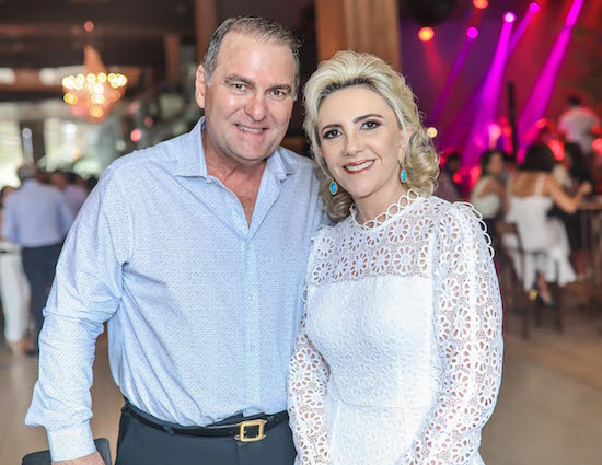 Graça e Jório da Escóssia Jr. curtem uns dias no Palácio Tangará