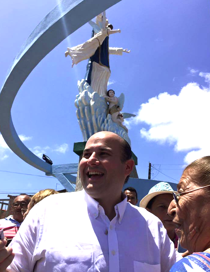 Roberto Cláudio comemora seus 41 anos com missa, no Santuário de Nossa Senhora da Assunção