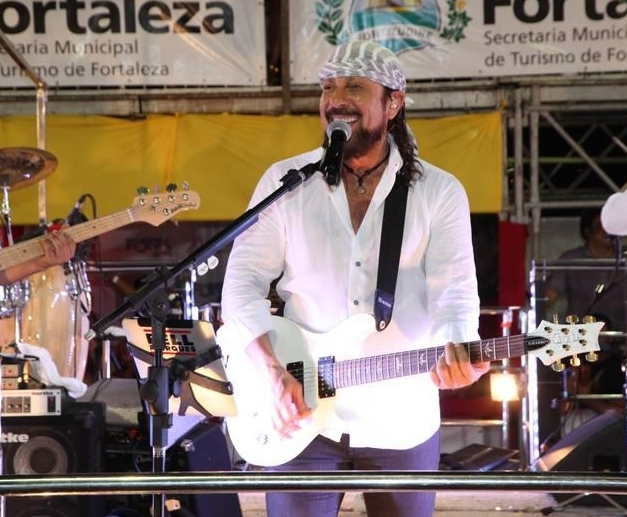 Bell Marques é uma das atrações do Carnabral 2014