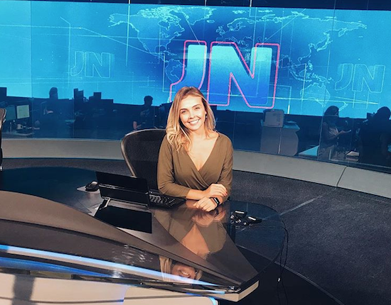 Taís Lopes assume a bancada do Jornal Nacional neste sábado (19)