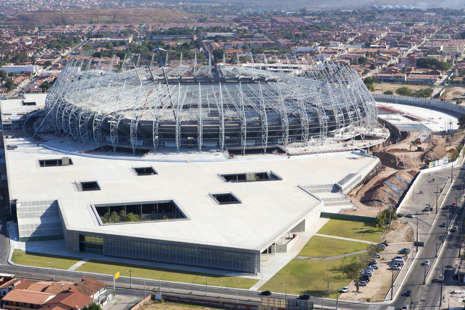 Chegou o dia da inauguração da Arena Castelão