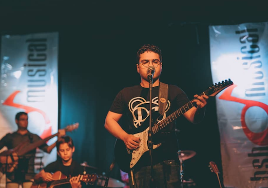 Que tal aproveitar as férias para aprender um novo instrumento?