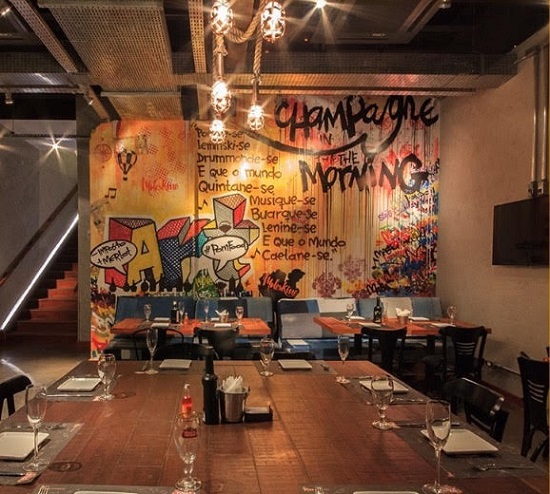 Deejays animam Warm Up no Moleskine