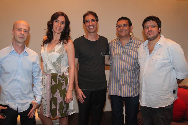 Abertura da Exposição "4 Olhares" deu um brilho extra à Ouvidor Interiores