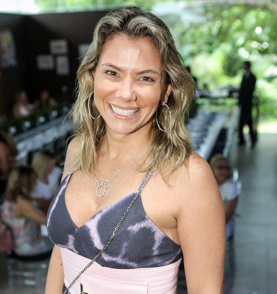 Vanessa Queiros entrega seus planos para as férias