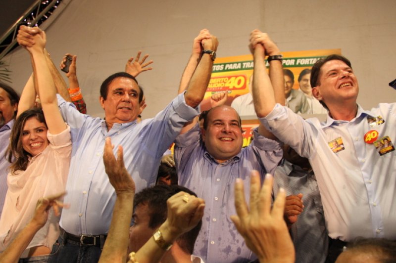 Superprestigiada. Foi assim a inauguração do Comitê central da campanha de Roberto Claudio