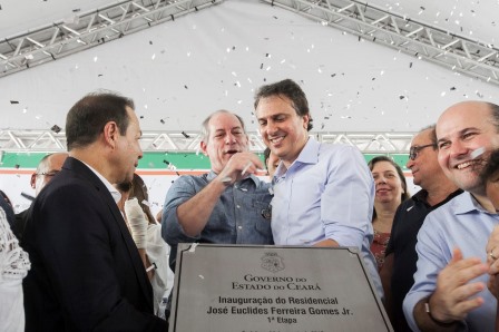 Está faltando linha em branco na agenda do governador Camilo Santana