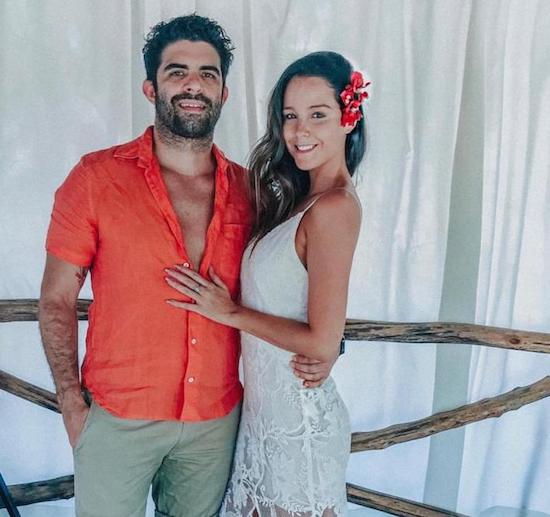 Mariana Vasconcelos acaba de entrar para o clube das noivinhas!