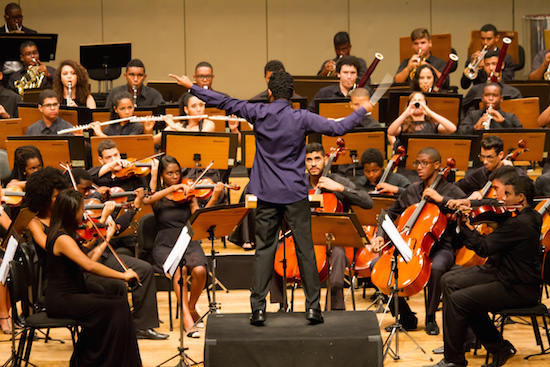 Fortaleza recebe a primeira turnê da Orquestra Castro Alves