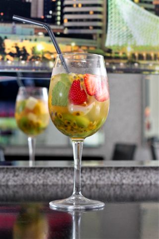 Restaurante Aoyama lança Sangria de Sakê