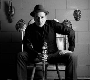 Nasi apresenta show no Dezoito