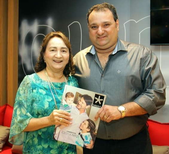 Não compre nada antes do ‘Experience Day Cosmopolitan’