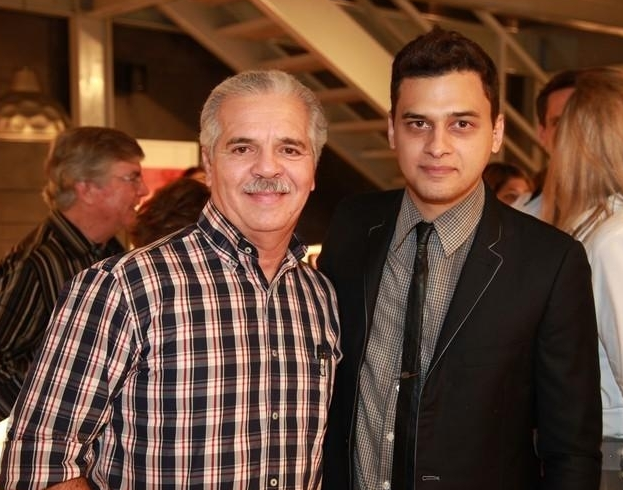 Pablo Guterres inaugura Outlet Desconexo Design