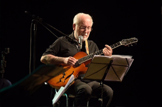 Solenidade de entrega do Troféu Clóvis Rolim recebe show de Roberto Menescal