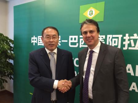 Camilo Santana cumpre agenda com investidores chineses