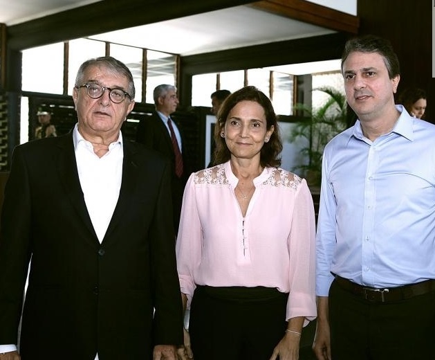 Arialdo Pinho investe em capacitação profissional