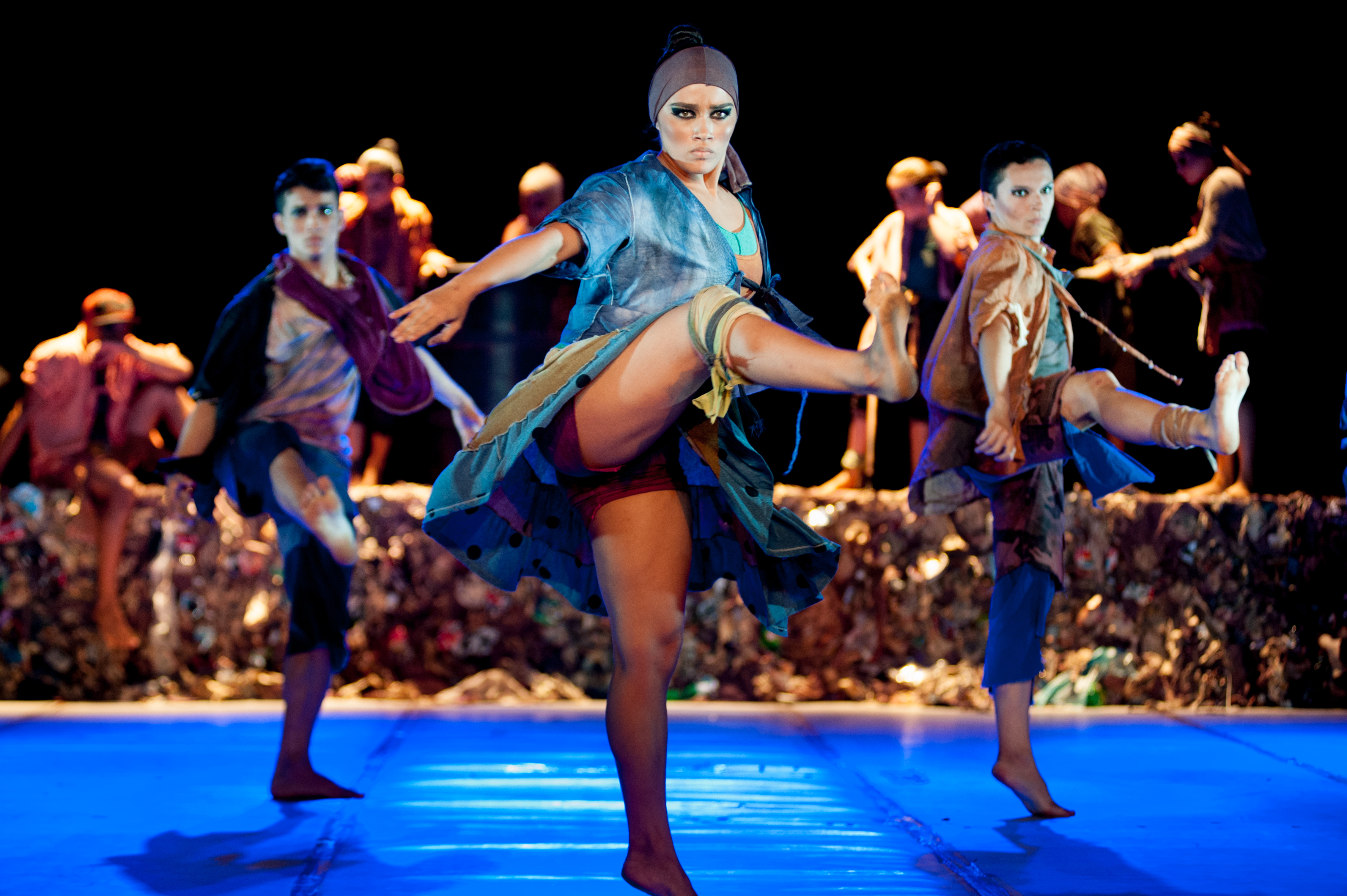 Edisca comemora 25 anos com apresentação no Theatro José de Alencar