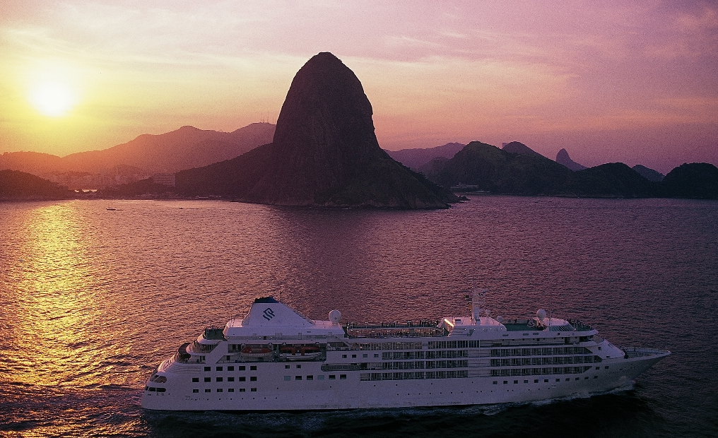 Que tal curtir o Carnaval em alto mar?