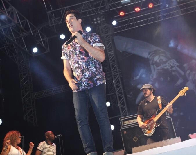 Show de Jota Quest, amanhã(20), marca 5 anos da Guarderia Brasil