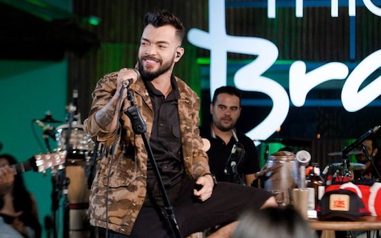 Thiago Brava encerra a temporada de folia no Bloquinho de Verão