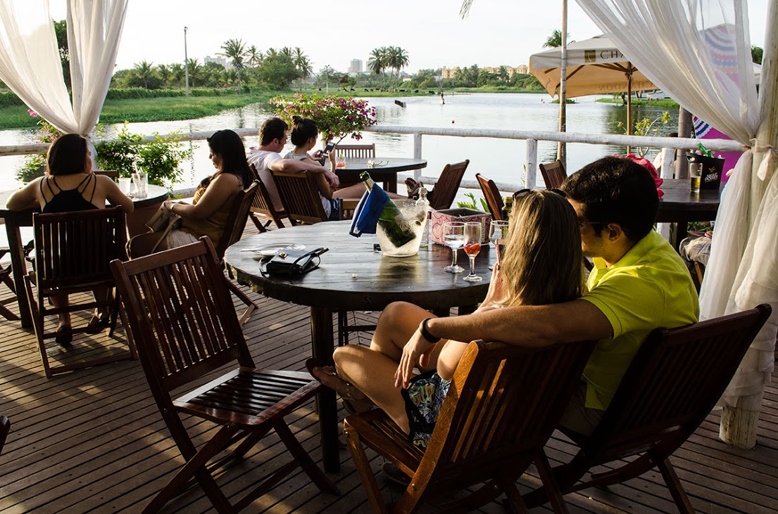 Wed Party agita o feriado no Colosso Lake Lounge