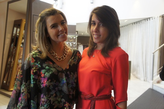 It Friends agitam lançamento do preview verão da Cosmic