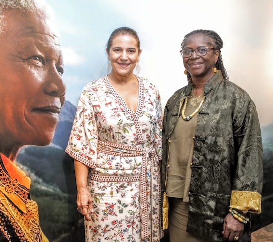 Embaixadora de Gana aterrissa em Fortaleza. O motivo?