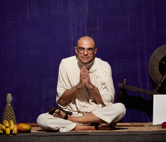 Mahatma Gandhi é tema de exposição na 12ª Mostra Brasileira de Teatro Transcendental