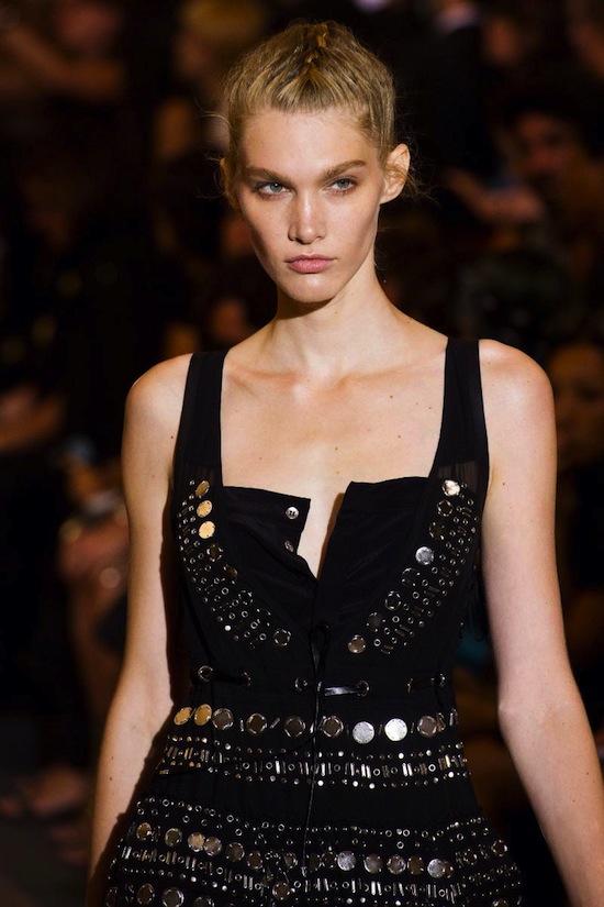 Linha de cabelos Redken ousa no NYFW