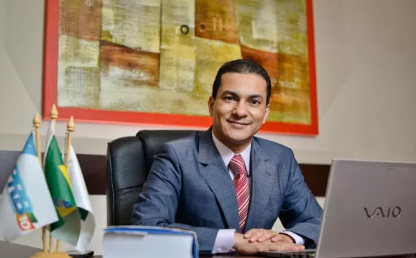 Ministro da Indústria, Comércio Exterior e Serviços visita a FIEC