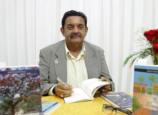 Diogo Fontenelle lança “Lampejos”, seu novo livro de poesias