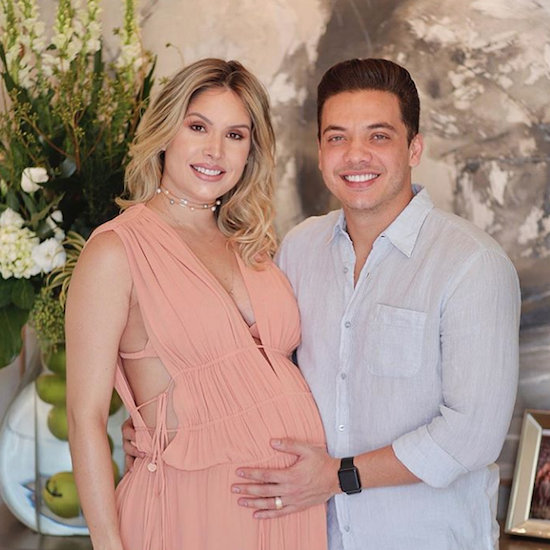 Wesley Safadão celebra a chegada do terceiro herdeiro