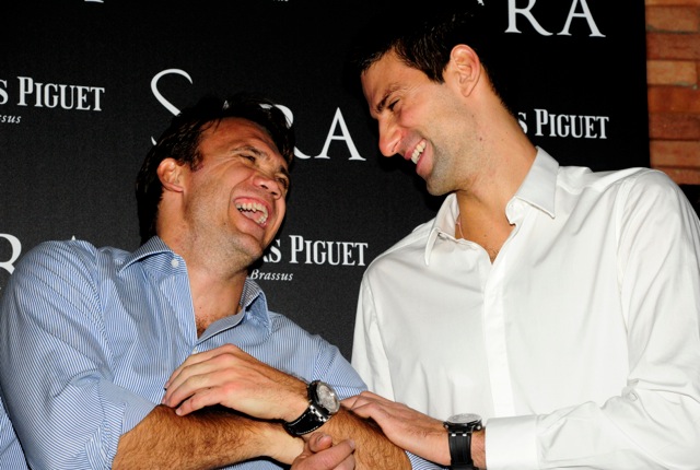 Novak Djokovic recebe vips em coquetel no Fasano