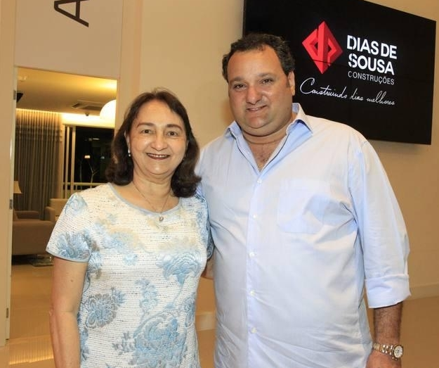 Dias de Sousa promove apresentação no Teatro Celina Queiroz