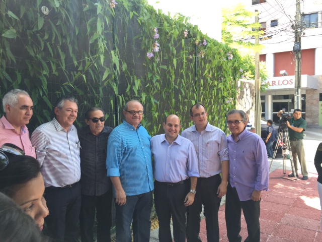 Roberto Cláudio entrega primeira rua compartilhada de Fortaleza