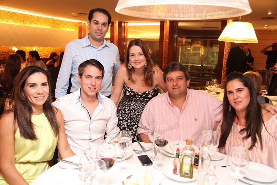 Renata Vale brindou sua nova idade