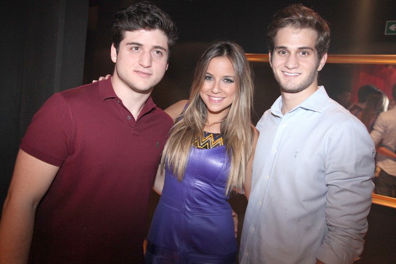 Pancadão - MC Sapão levou as batidas do Funk carioca para a pista da Pink Fortaleza