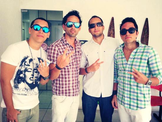 Pink Elephant em ritmo de Carnaval!