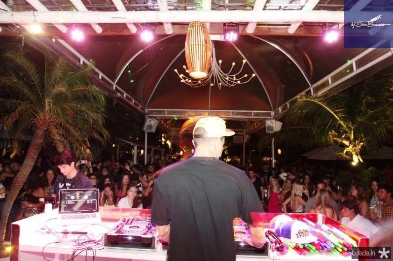 Já escolheu a balada deste fim de semana?