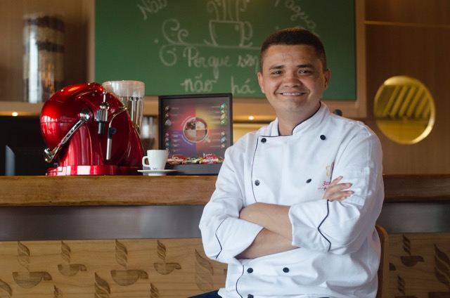 Mercadinhos São Luiz e 3 corações realizam harmonização de café