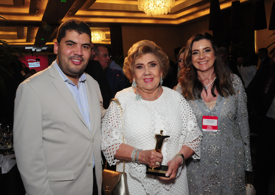Consuelo Dias Branco é homenageada no Fórum Empresarial do LIDE em Recife