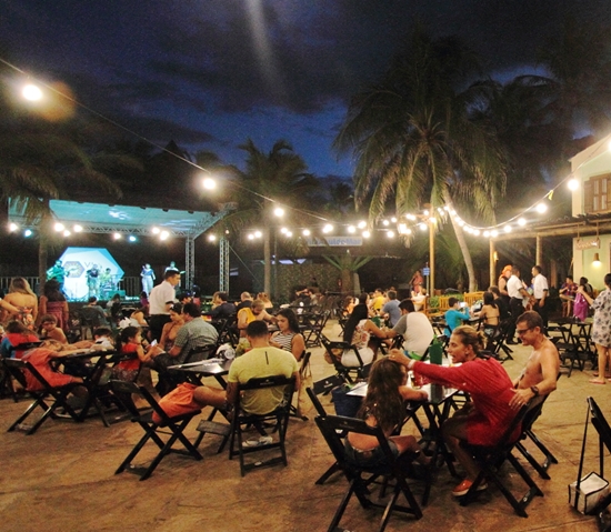 Vila Azul do Mar recebe o público com Espetáculo de Páscoa